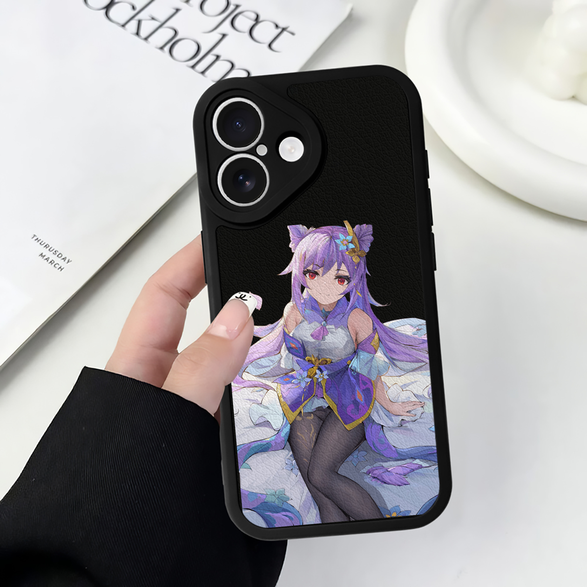げんし神 刻晴 こくせい genshin Kokusei 【iPhone 16シリーズ対応】シリコンスマホケース（レザー調） 材質：シリコン